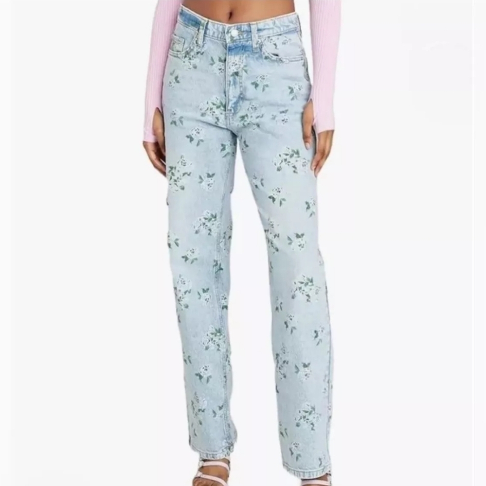 Women’s 90s Relaxed Straight Jeans - Wild Fable - Light Blue Floral - Size 0/31"